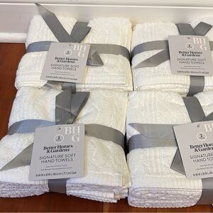 Better Homes & Gardens White Hand Towels